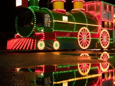 illuminated-train-tram-and -reflection-blackpool