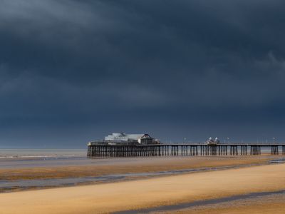 storm-light-over-blackpool-north-pier
