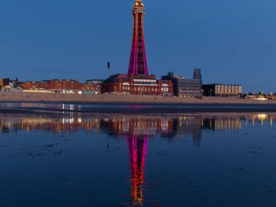 Blackpool-tower-with-reflection-on-beach